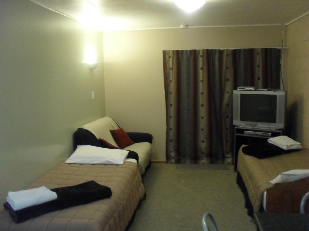 נאפייר Bay Beauty Motel חדר תמונה
