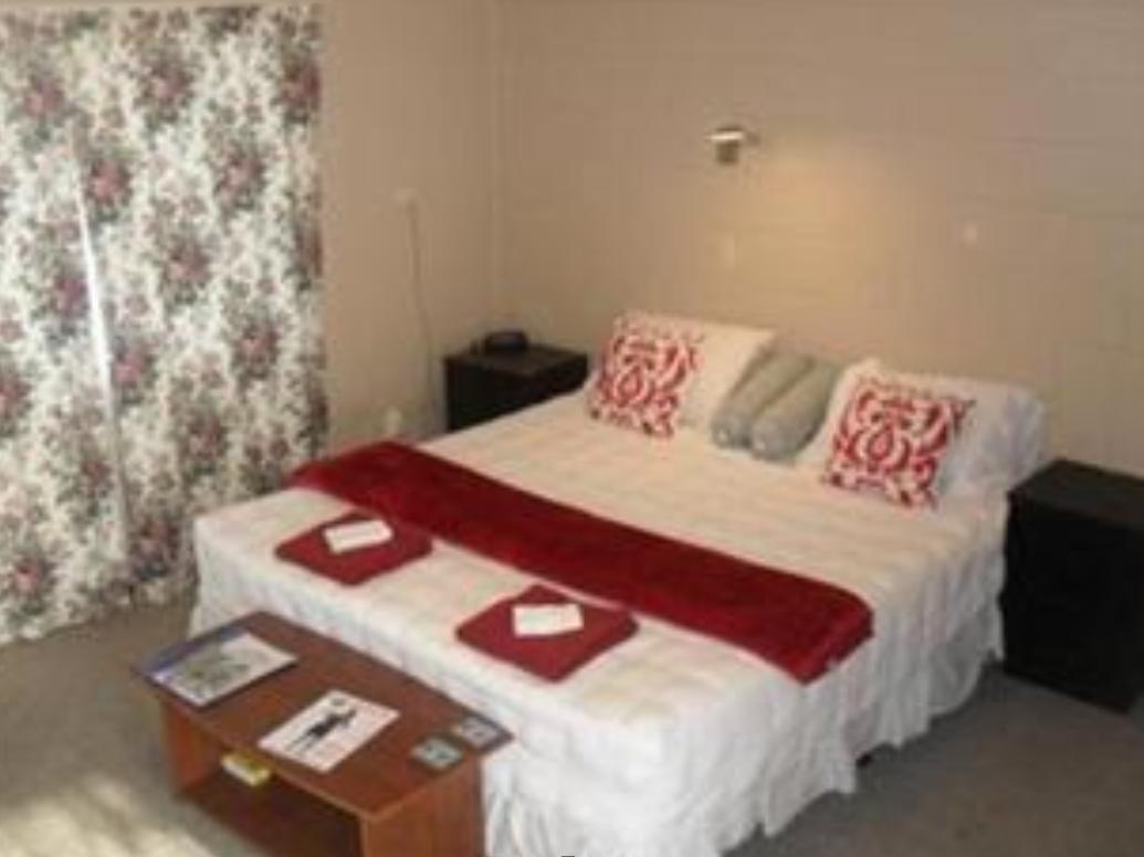 נאפייר Bay Beauty Motel מראה חיצוני תמונה